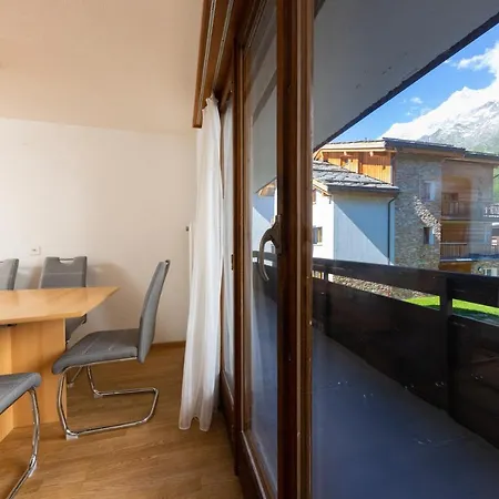 Haus Slalom Apartment Saas-Fee